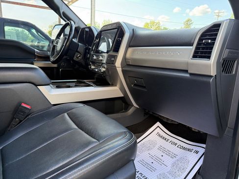 Used 2022 Ford F250 Lariat w/ Lariat Value Package image 21
