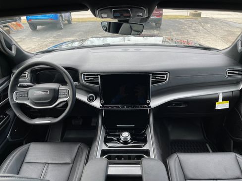 New 2026 Jeep Grand Wagoneer Limited image 15