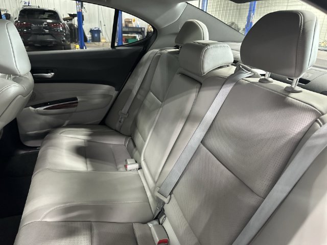 Used 2015 Acura TLX w/ Advance Package AWD/4WD image 30