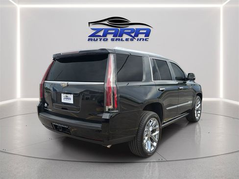 Used 2017 Cadillac Escalade Platinum AWD/4WD image 8