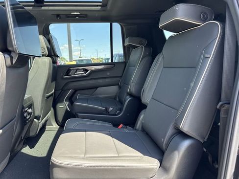 New 2026 GMC Yukon XL Elevation AWD/4WD image 23