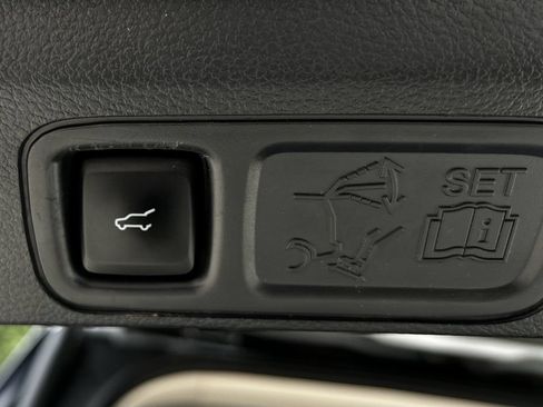 Used 2024 Ford Expedition Max Limited RWD image 35