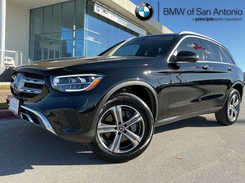 Used 2022 Mercedes-Benz GLC 300 GLC 300 image 1