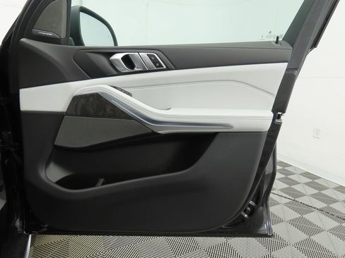 New 2026 BMW X5 sDrive40i w/ Premium Package image 26