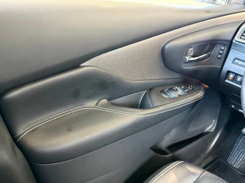 Used 2023 Nissan Murano SL w/ SL Moonroof Package AWD/4WD image 38