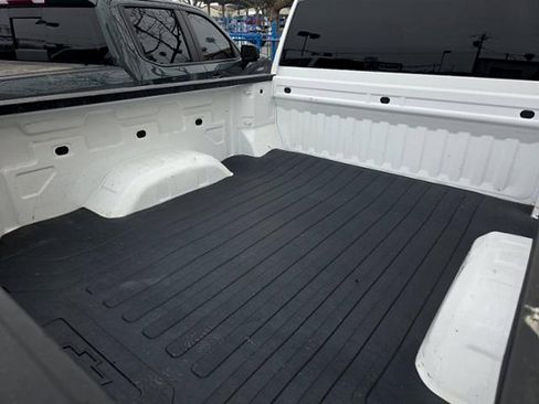 Used 2024 Chevrolet Silverado 2500 LT image 16