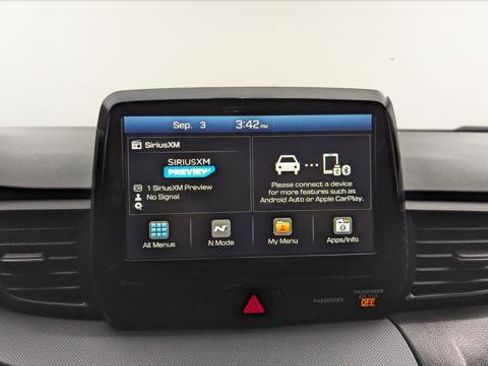 Used 2020 Hyundai Veloster N image 26