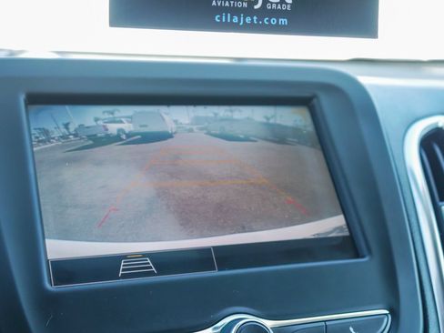 Used 2022 Chevrolet Equinox LT w/ LPO, Floor Liner Package FWD image 23