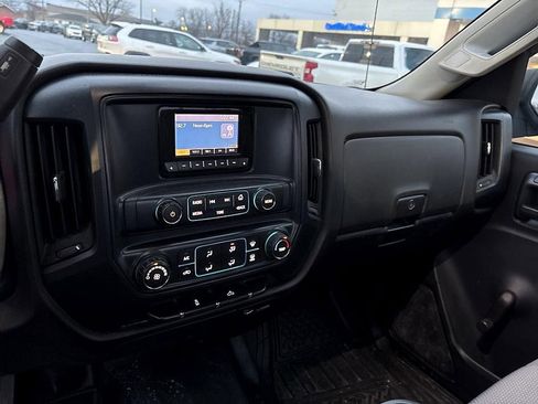 Used 2015 Chevrolet Silverado 1500 W/T w/ Trailering Package image 5