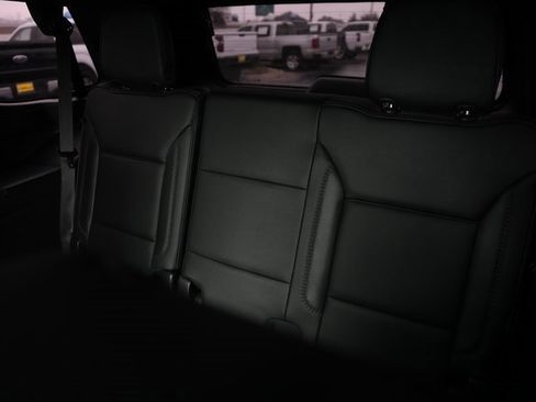 Used 2021 GMC Yukon Denali w/ Denali Premium Package image 15