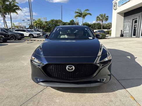 Used 2019 MAZDA MAZDA3 Hatchback w/ Preferred Package image 30