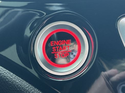 Used 2021 Honda Passport Elite image 5