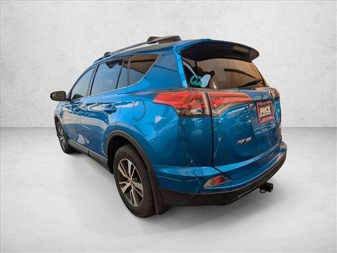 Used 2016 Toyota RAV4 XLE AWD/4WD image 7