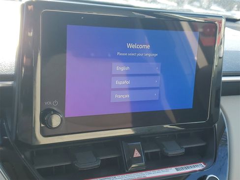 Used 2024 Toyota Corolla Cross L image 26