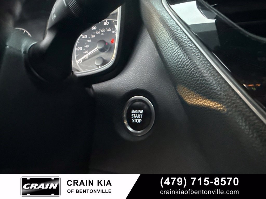 Used 2023 Toyota Corolla SE FWD image 21
