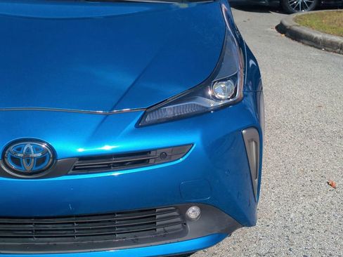 Certified 2022 Toyota Prius Limited image 10