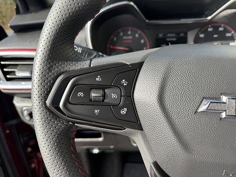 Used 2023 Chevrolet TrailBlazer RS w/ Convenience Package image 19