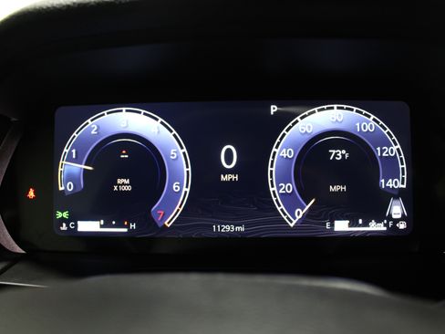 Used 2024 Jeep Grand Cherokee Limited w/ Luxury Tech Group II image 13