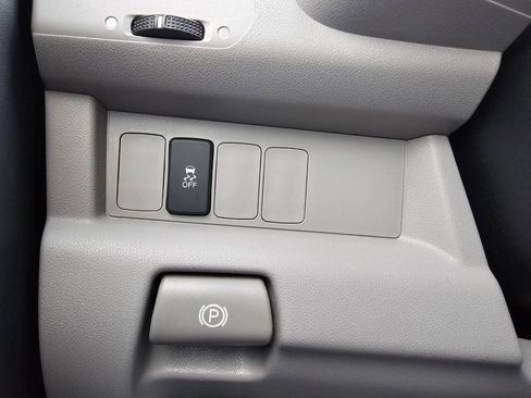 Used 2015 Honda Pilot LX image 33