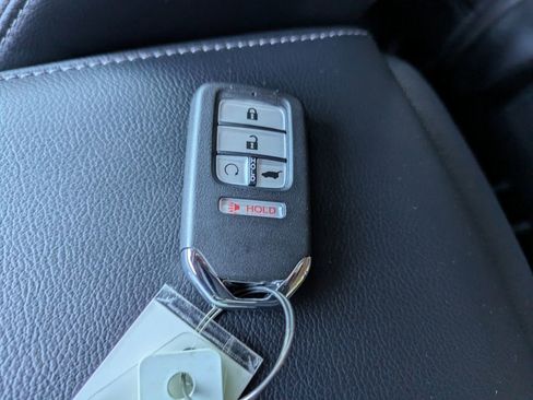 Used 2022 Honda CR-V Touring image 30