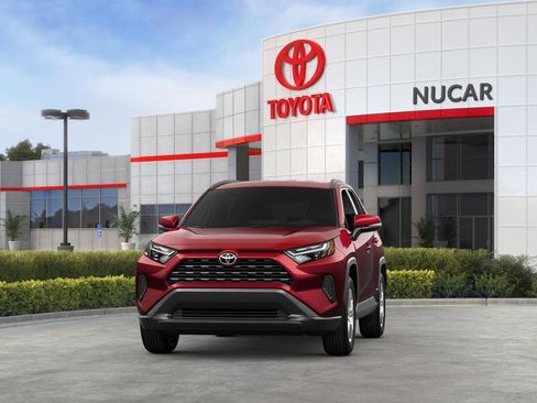 New 2025 Toyota RAV4 XLE image 18