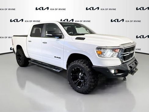 Used 2019 RAM 1500 Big Horn AWD/4WD image 12