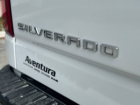 Used 2024 Chevrolet Silverado 1500 LT Trail Boss AWD/4WD image 46