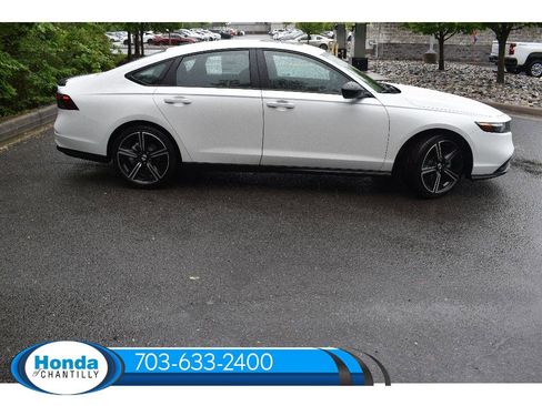 New 2026 Honda Accord Hybrid Sport image 8
