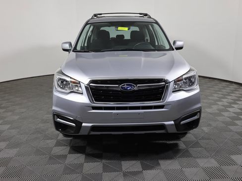 Used 2018 Subaru Forester 2.5i Premium w/ All-Weather Package image 3