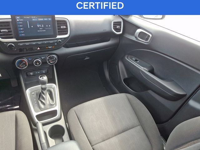 Certified 2023 Hyundai Venue SE FWD image 16