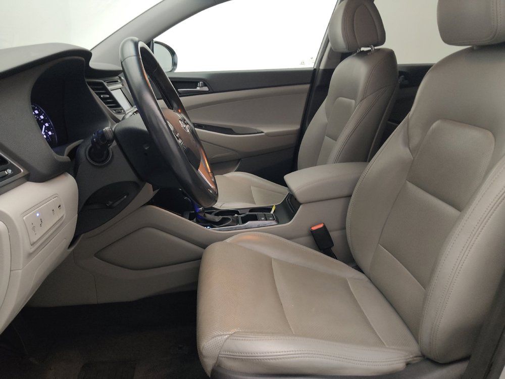 Used 2017 Hyundai Tucson Sport FWD image 17