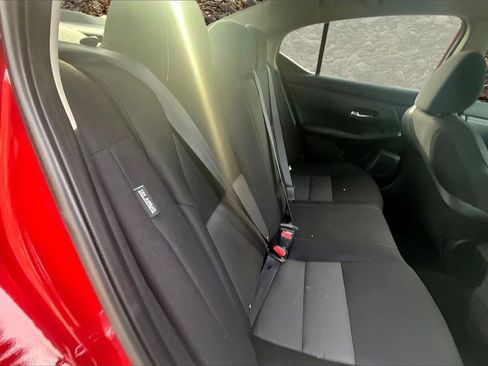 Used 2021 Nissan Sentra SV image 25