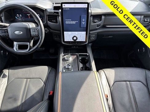 Certified 2023 Ford Expedition Max Platinum image 9