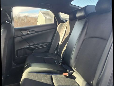 Used 2019 Honda Civic Sport image 13