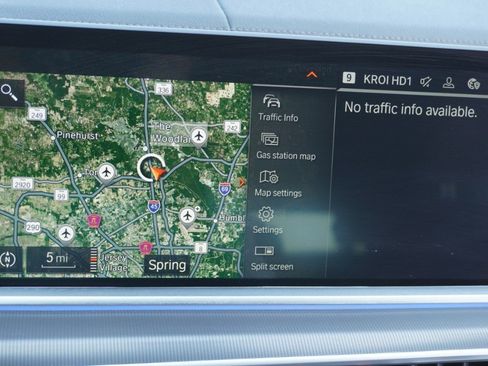 Used 2022 BMW X5 sDrive40i w/ M Sport Package RWD image 17