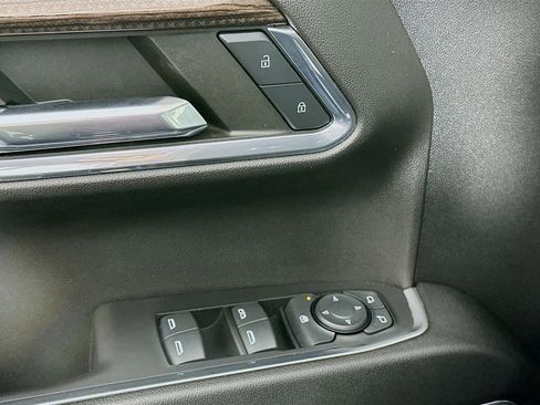 Used 2023 Chevrolet Silverado 1500 LT image 15