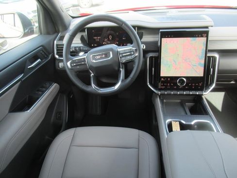 Used 2024 GMC Acadia Elevation w/ Luxury Package image 12