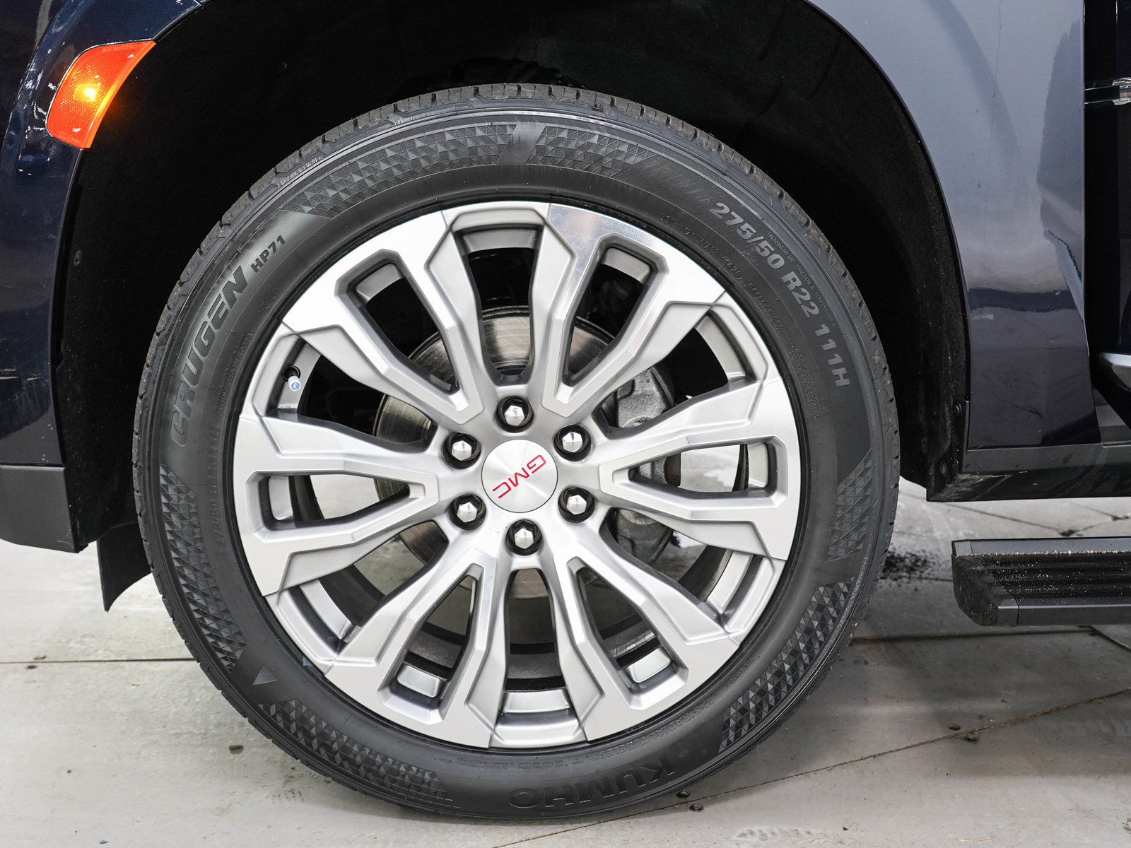 Used 2023 GMC Yukon Denali AWD/4WD image 33
