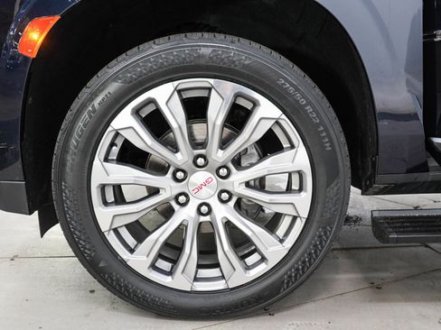 Used 2023 GMC Yukon Denali AWD/4WD image 33