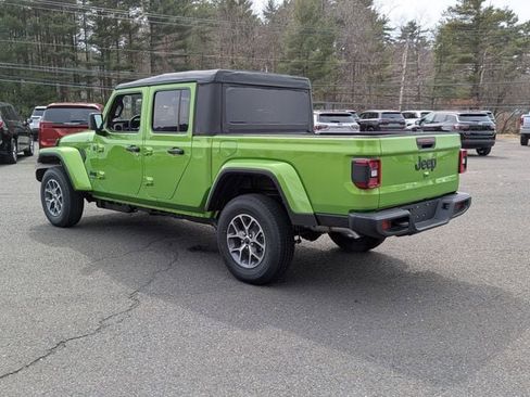 New 2026 Jeep Gladiator Sport image 7
