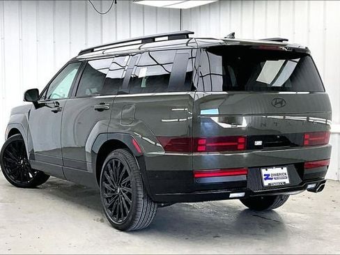 Used 2025 Hyundai Santa Fe Calligraphy image 5