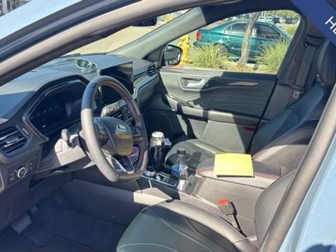 Used 2026 Ford Escape ST-Line Elite w/ Premium Technology Package AWD/4WD image 10