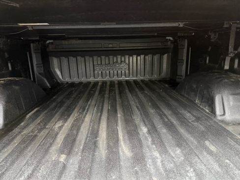 Used 2022 Chevrolet Silverado 1500 High Country w/ LPO, Dark Essentials Package image 30