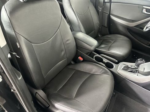 Used 2015 Hyundai Elantra Limited FWD image 26