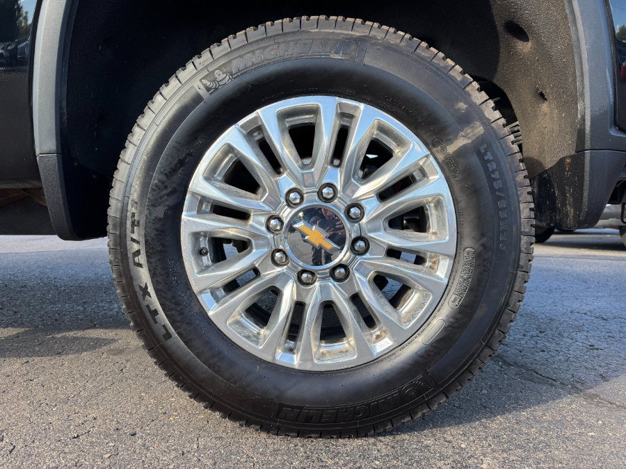 Used 2021 Chevrolet Silverado 3500 High Country w/ Safety Package II AWD/4WD image 13