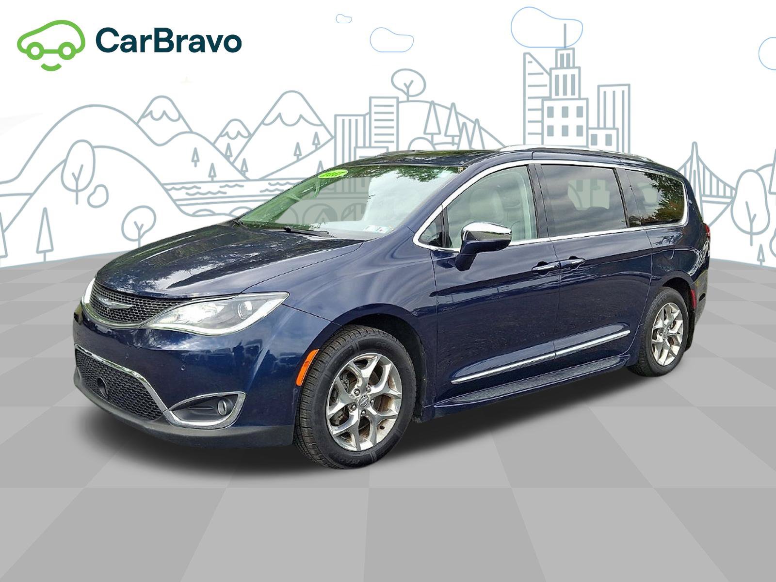 Used 2017 Chrysler Pacifica Limited FWD image 1