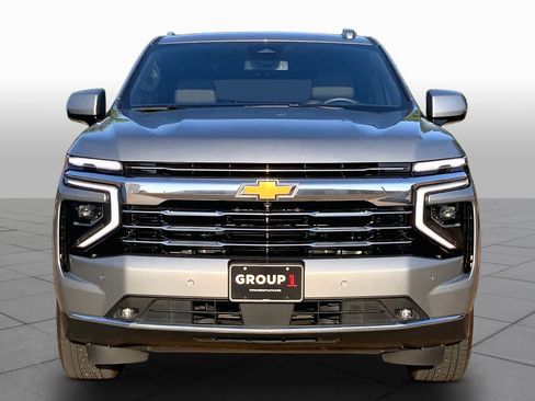 Used 2025 Chevrolet Tahoe LT w/ Comfort Package AWD/4WD image 4