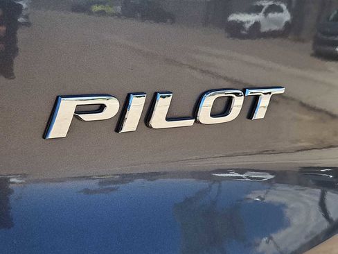 Used 2019 Honda Pilot EX-L image 12