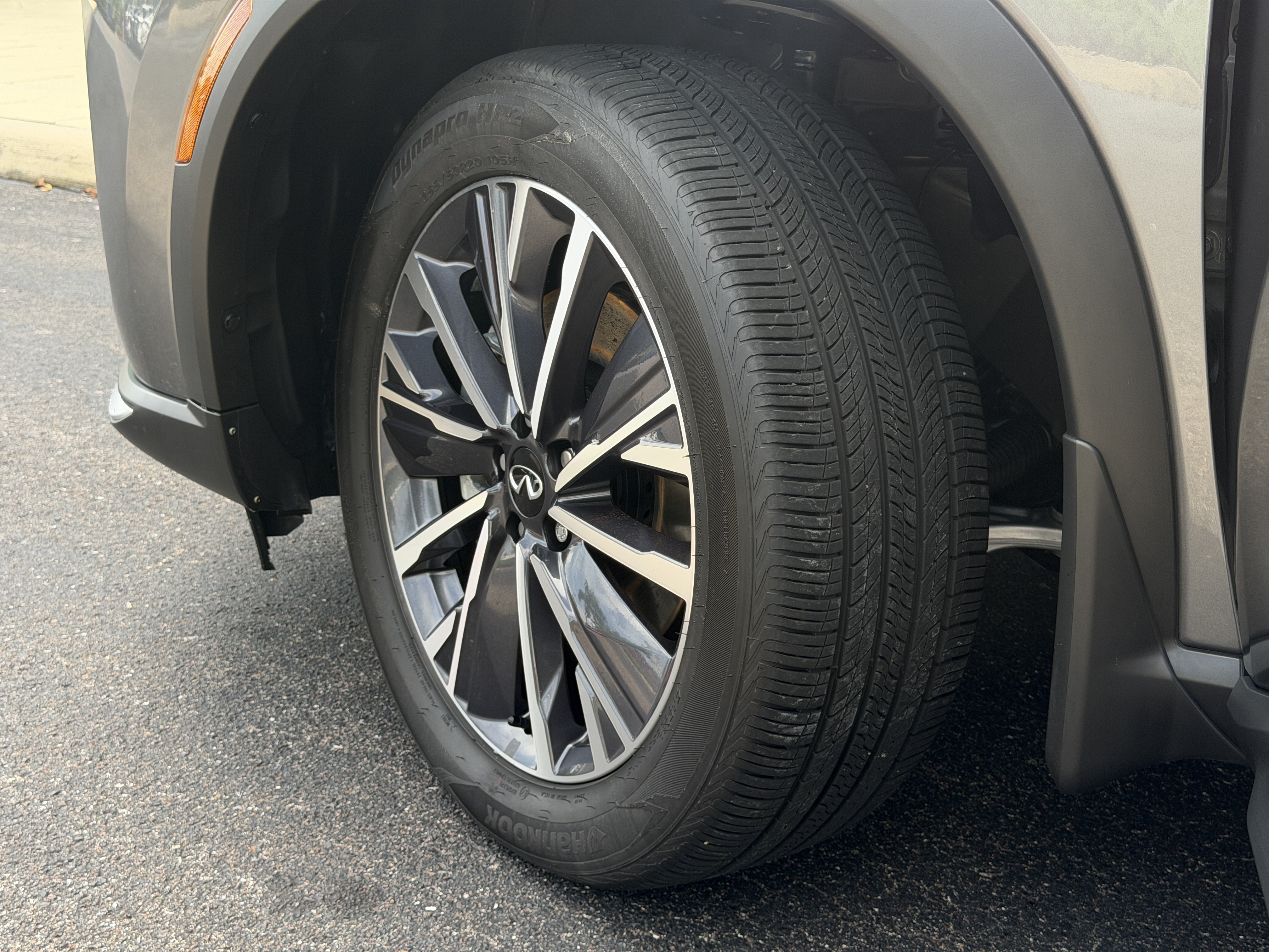Certified 2027 INFINITI QX60 Luxe w/ Cargo Package FWD image 36