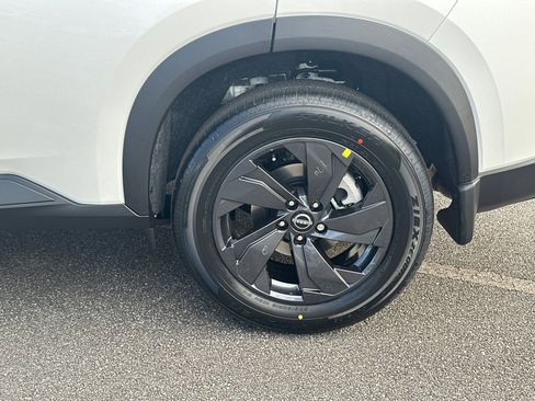 New 2026 Nissan Rogue SV image 20